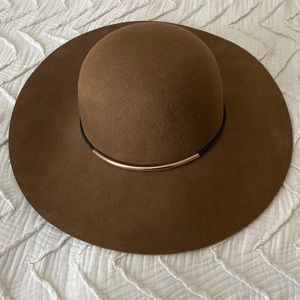NWT Nine West wool hat